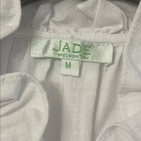 Jade White Sleeveless High Collar Ruffled Blouse - Picture 2 of 8